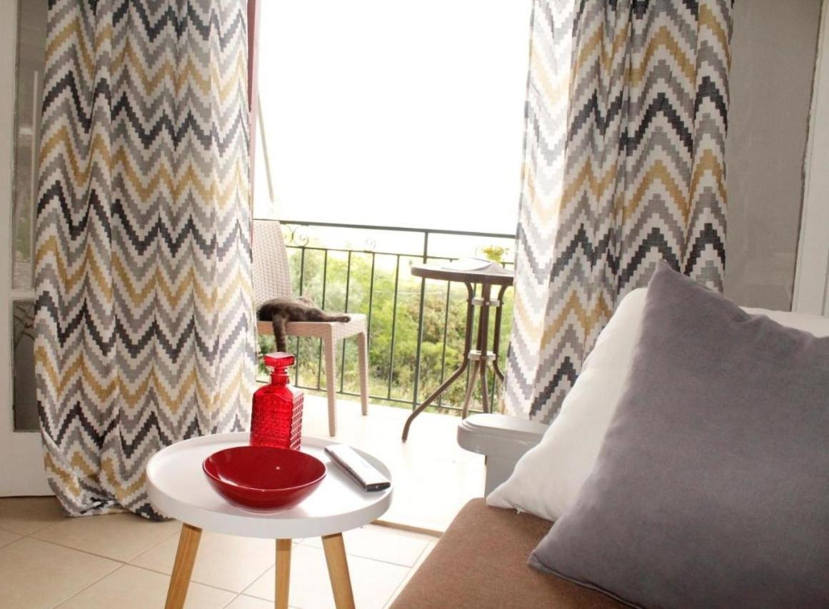 Braziliana Apartments Dassia  Luaran gambar